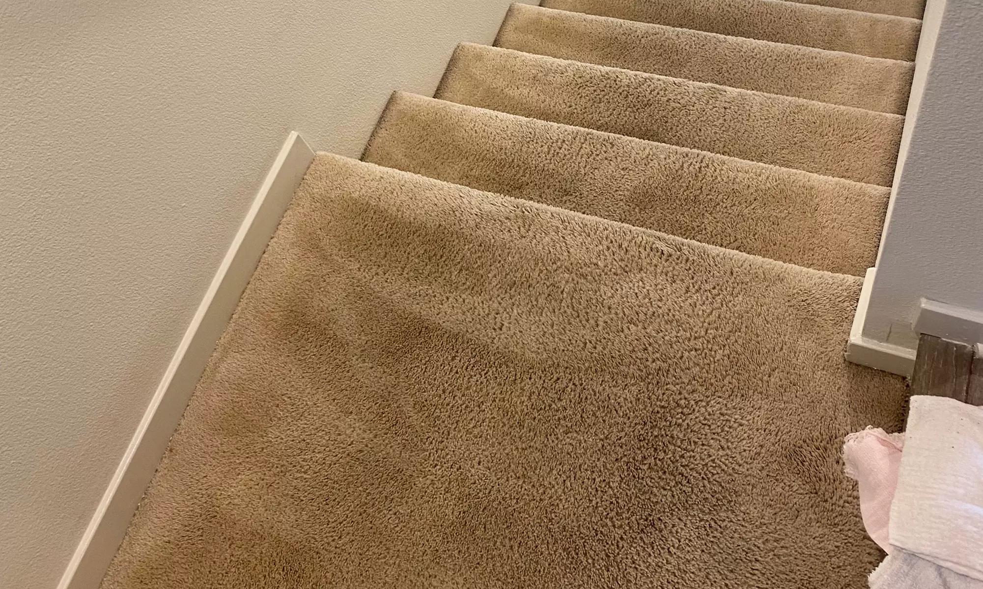 Feel Fresh: Carpet Cleaning for 3 or 5 Rooms or Upholstery Cleaning