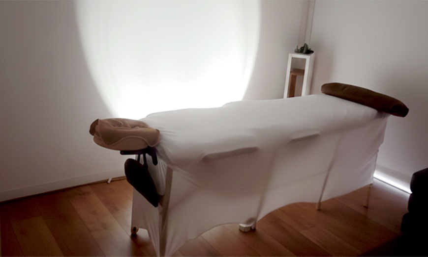 Image 2: Masajes de 60 minutos con disciplina a elegir en 1 2 o 3 sesiones