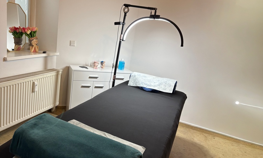 Image 2: Wimpern- und/oder Augenbrauen-Lifting inkl. Färben für 1 Person