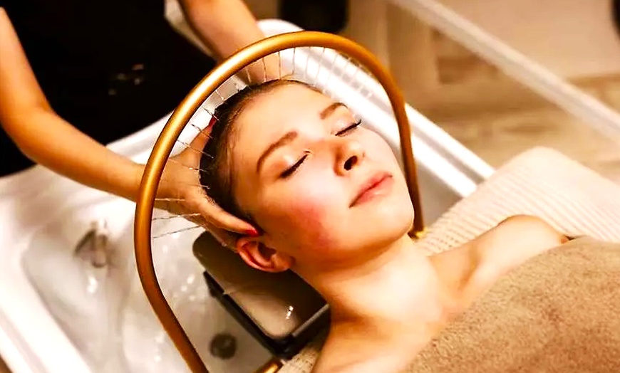 Image 1: Head spa avec Level Up à Levallois : pour une détente du cuir chevelu