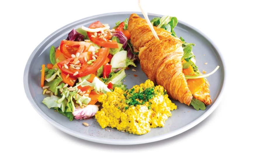 Image 2: Veganes Frühstück nach Wahl für 2 - 4 Personen