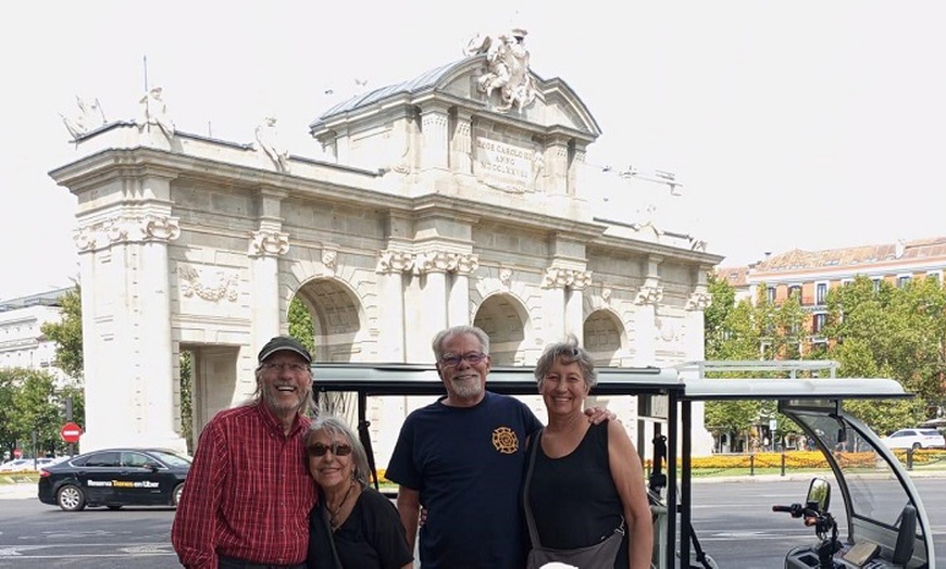 Image 14: Tour en Tuk Tuk para hasta 4 personas
