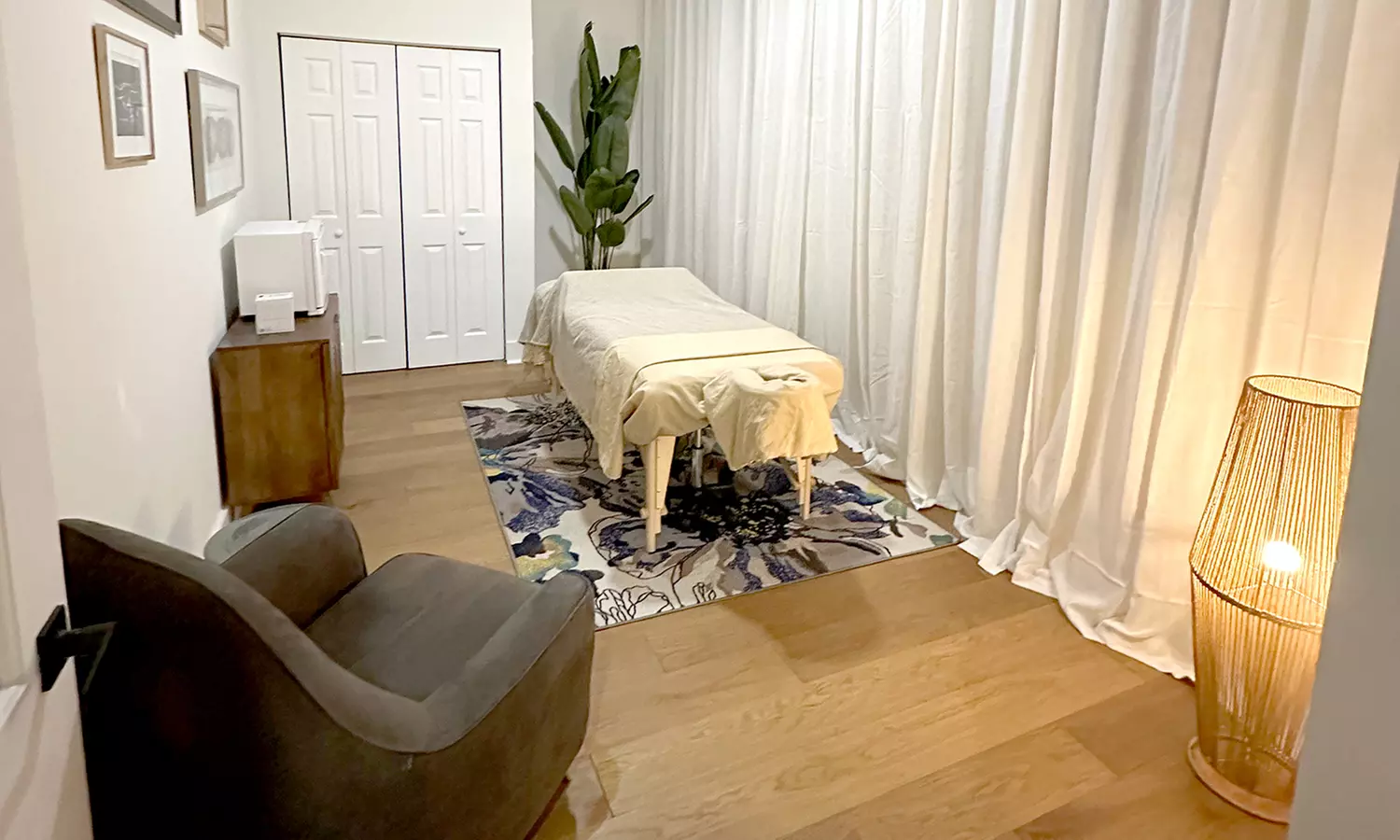 Unwind with a Personalized 60 or 90 Minute Therapeutic Massage (Up To 26% Off) - Second Medium