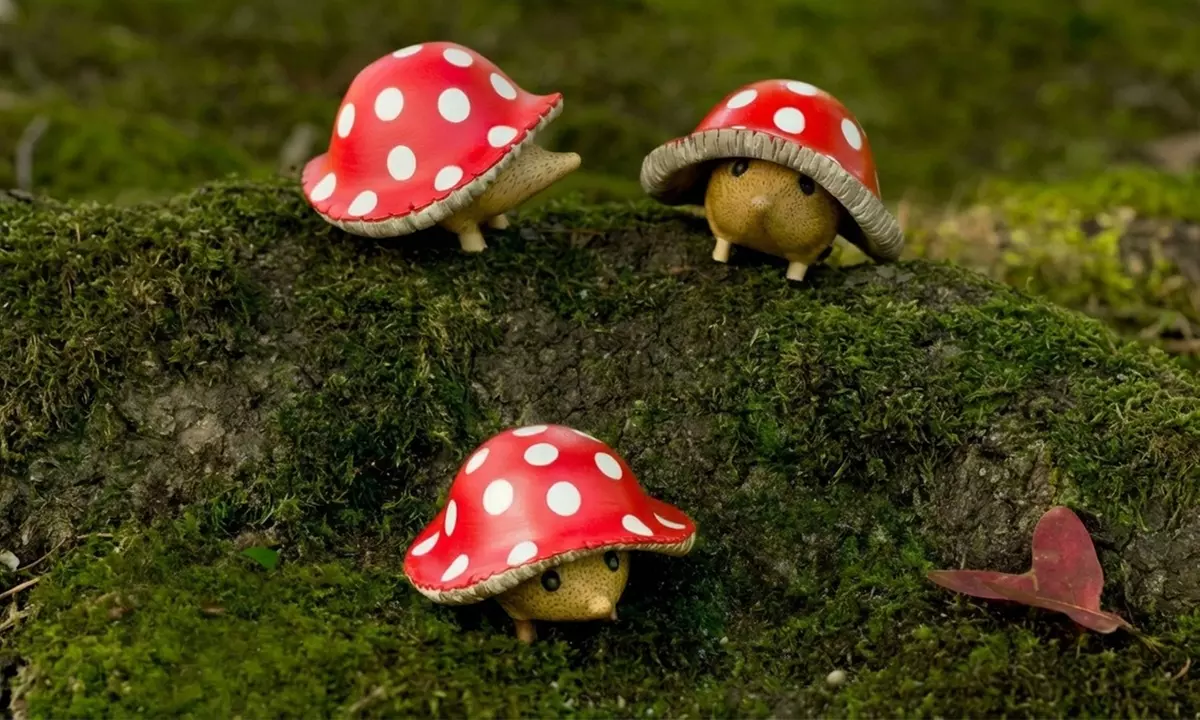 3er-Set Harz-Figuren von Igeln mit Pilzhut