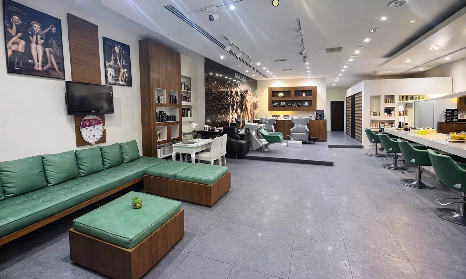 Classic/Gel Manicure & Classic Pedicure + Color or Nail Extensions Set