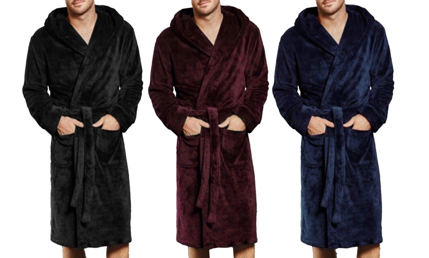 Image 1: Men's Long-Sleeve Bathrobe