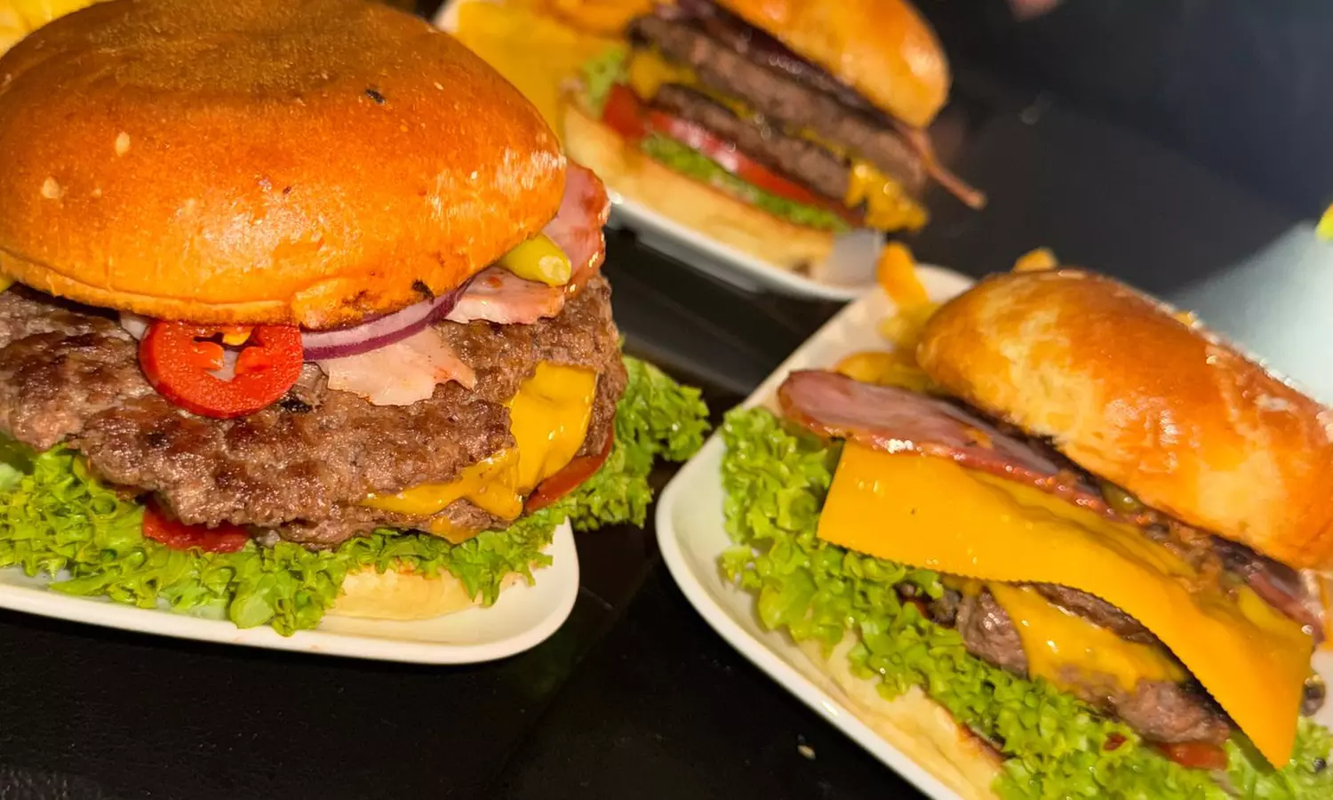 Burger nach Wahl & Pommes für 1, 2 oder 4 Personen