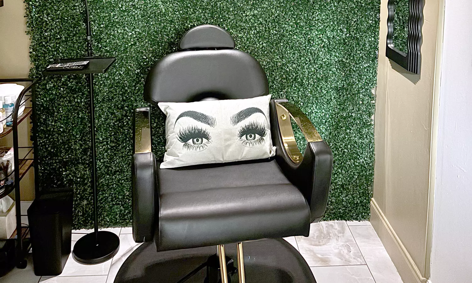 Get One, Three or Five Choice-of Facial (75-90 min)