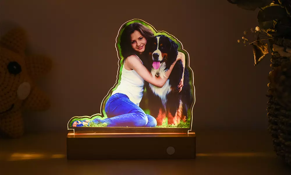 Foto-Nachtlicht mit Holzsockel