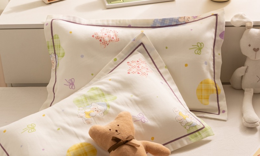 Image 33: Breathable Pure Cotton Kids Pillowcase Pair