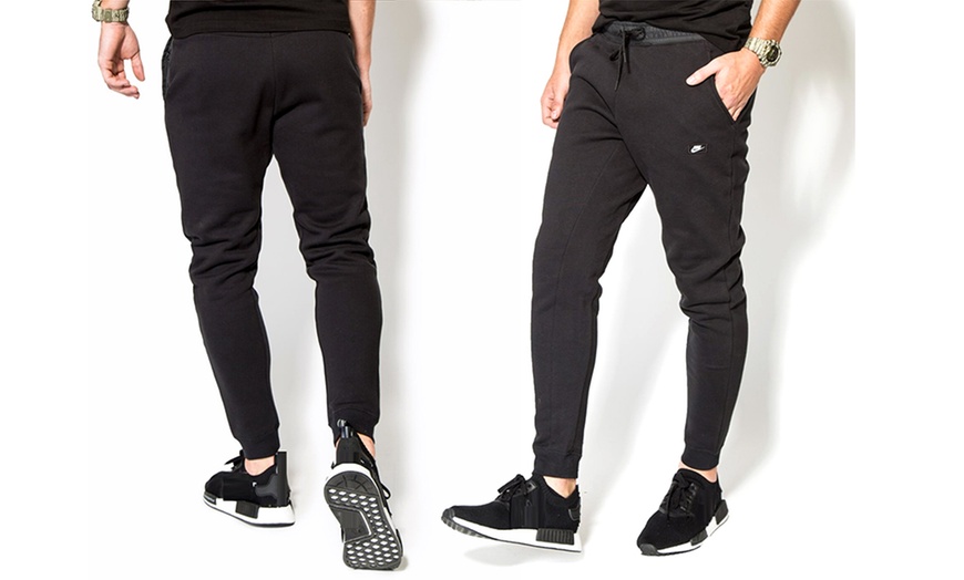 Image 2: Nike Men's Modern Tracksuit Set in Black