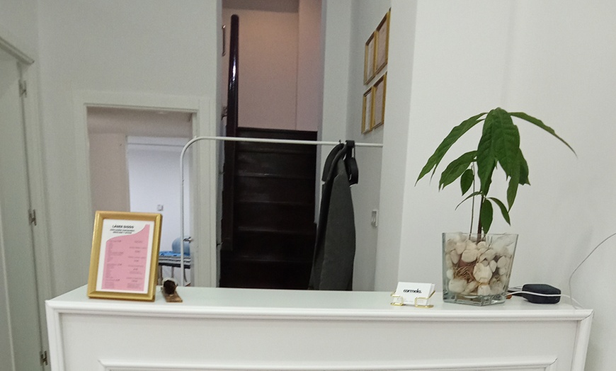 Image 3: Lifting y tinte de pestañas con opción a diseño de cejas para 1