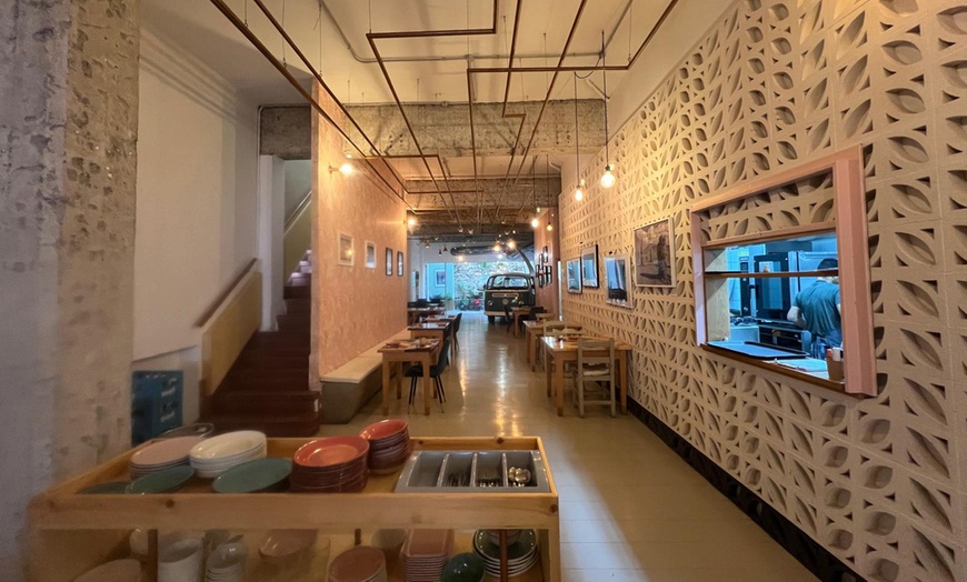 Image 5: ¡De viaje por Asia! Menú tailandés completo para 2 o 4 personas