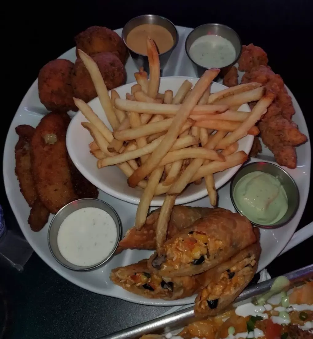 Up to 45% Off Dine 'N Drag Dinner Show