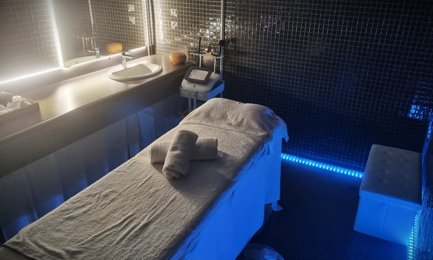 Image 4: 2 o 4 sesiones de maderoterapia y radiofrecuencia para 1 persona