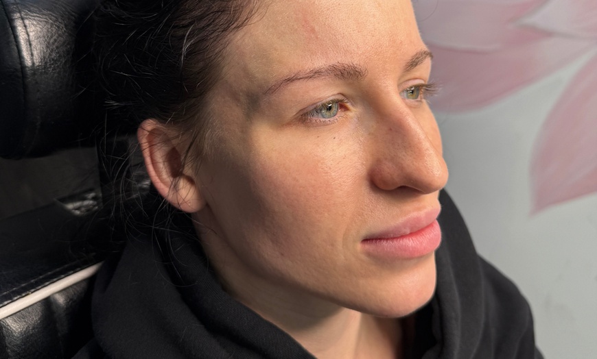 Image 3: Up to 8% Off on Eyebrow Tinting at The Haus of Belles Ames