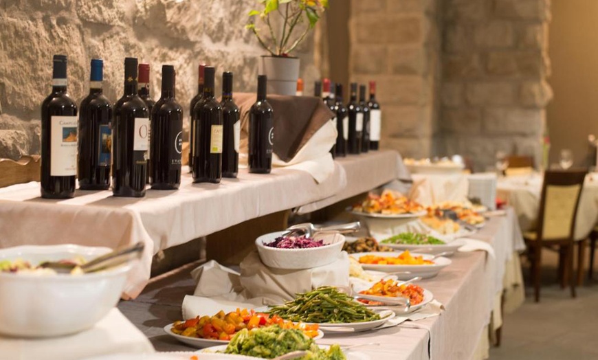 Image 16: Pistoia 4*: camera doppia con colazione, cena e Spa