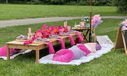 Luxury Picnic for 2 - The Boston TeePee Party