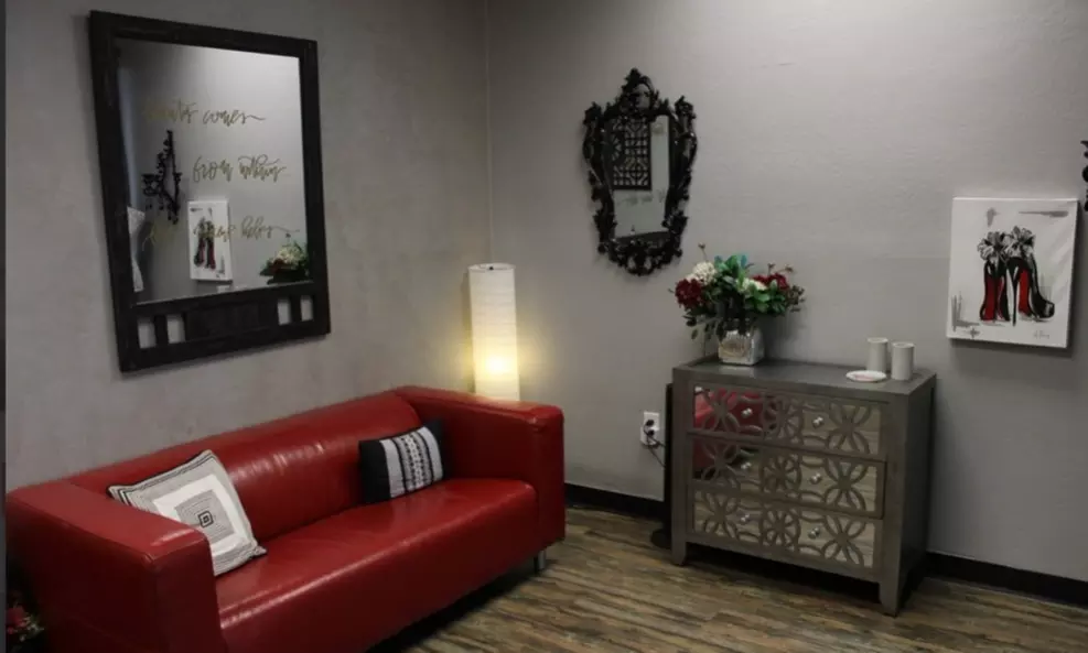 UV Hybrid & Light Eyelash Extension Sets with Fill Options