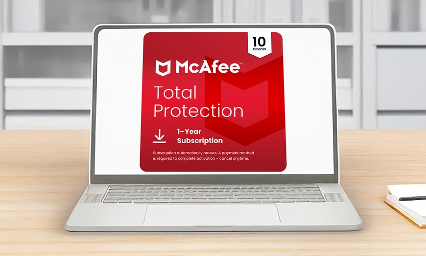Image 1: McAfee Total Protection 2025: 1, 3, 5 o 10 dispositivos, 1 o 2 años