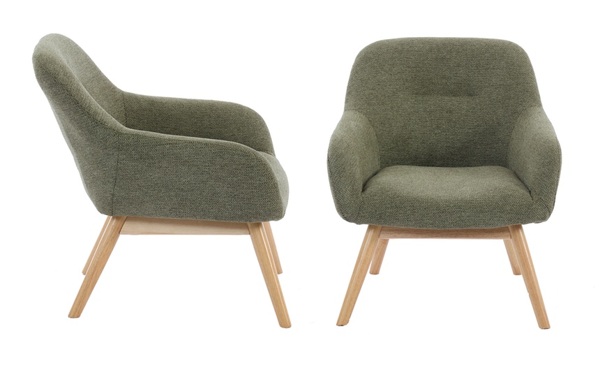 Image 32: Poltrona scandinava con gambe in legno massello Doosense