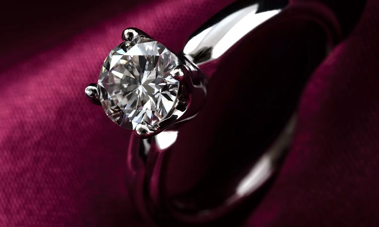 Jewellery Polishing at Hatton Garden - Primary Image