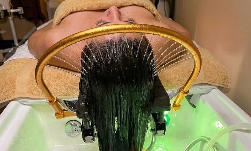 Image 3: Rejuvenating Head Spa, Mini Facial & Massage