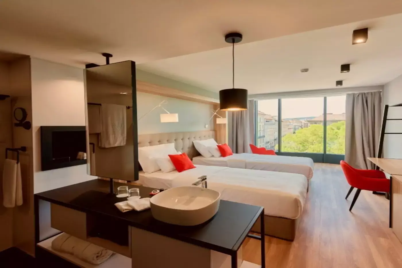 ✈ 8-Day Prague, Vienna, & Budapest Vacation from Great Value Vacations