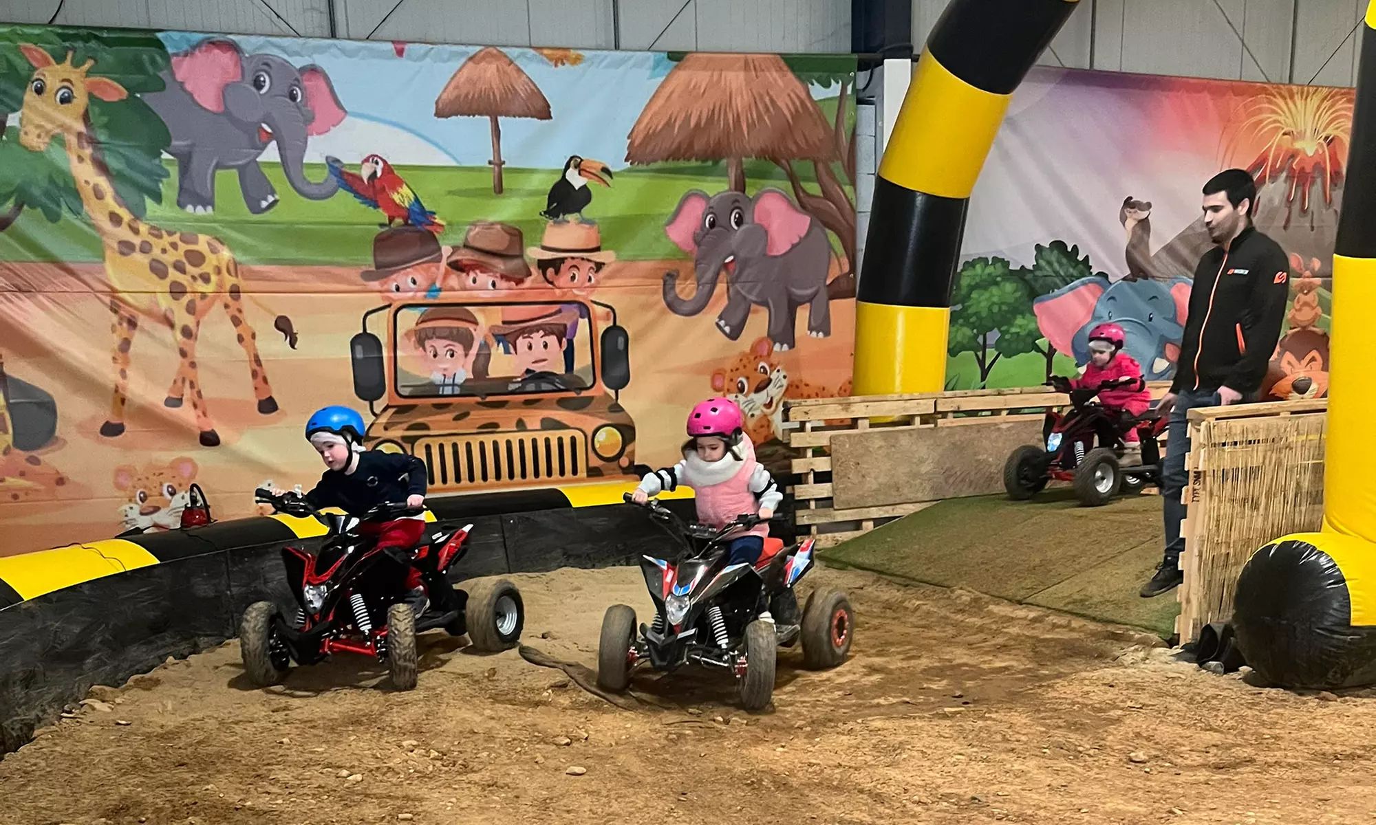 1 ou 2 sessions de karting 10 min ou stage de pilotage d'une matinée