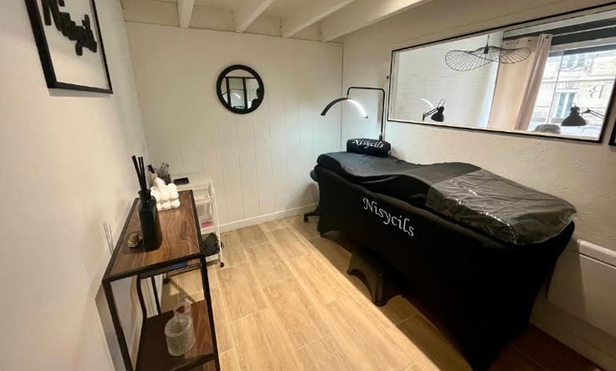 Image 3: Rehaussement de cils, extensions et soin avec NisyCils Bordeaux