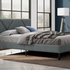 Image 19: Letto imbottito in tessuto con doghe in legno e vano contenitore