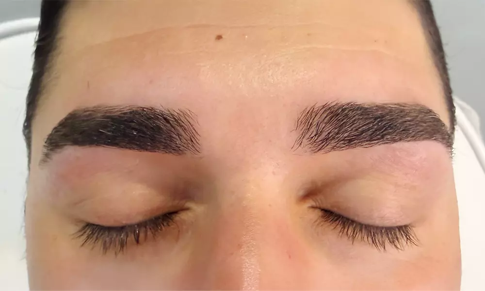 Tratamientos para cejas y pestañas a elegir para 1 persona