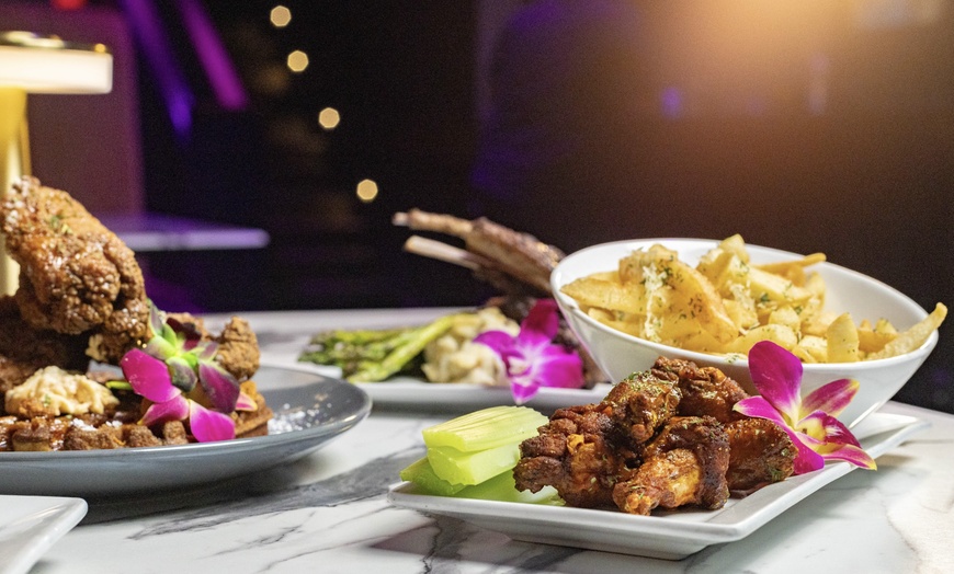 Image 6: $50, $100, or $150 Dining Credit, Dinner/Brunch for 2 or 4 w/Cocktails