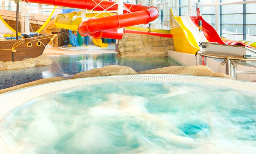 Image 4: Family Fun Leisure Waters for 1 or 2 Adults, 1 or 3 Childs, or Combo