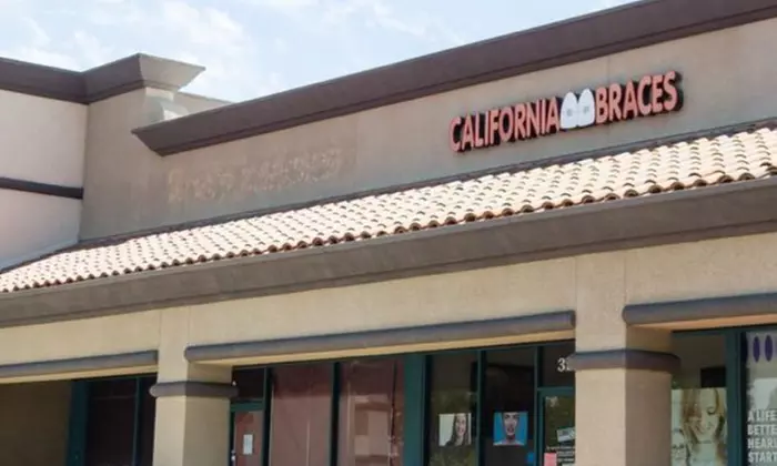 Transform Your Smile with Clear Aligners, Clear/Metal Braces at California Braces (Up to 99%Off) - Second Medium