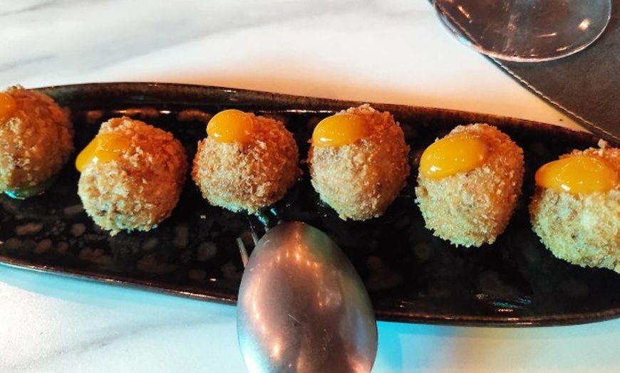 Image 19: Menú fusión a elegir entre clásico o prémium para 2 o 4 personas