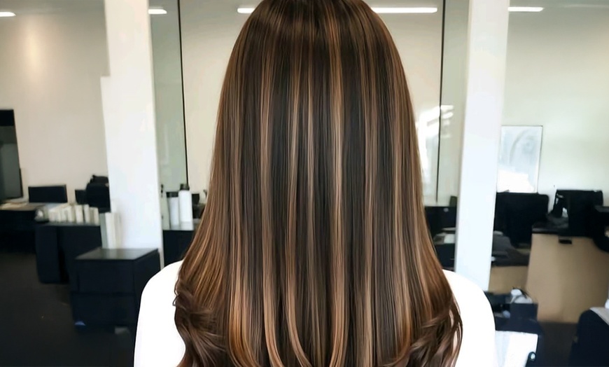 Image 6: Hairwash, Haircut or Hairspa with Cut & Blowdry with Optional Services