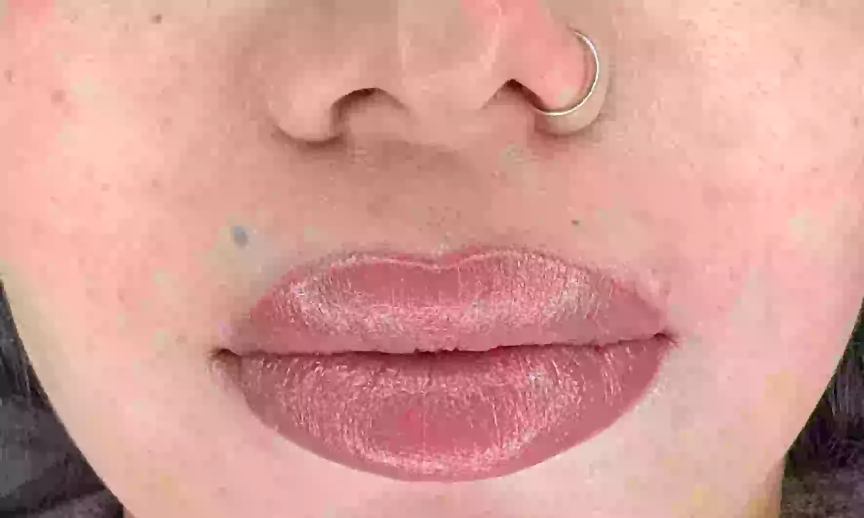 Perfekt definierte Brauen & Lippen durch Permanent Make-up