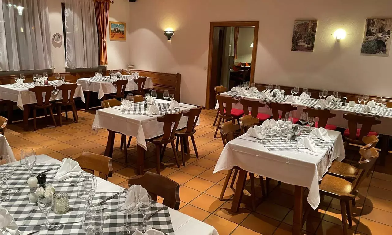 3-Gänge Candle-Light-Dinner à la carte für 1, 2 oder 4 Personen