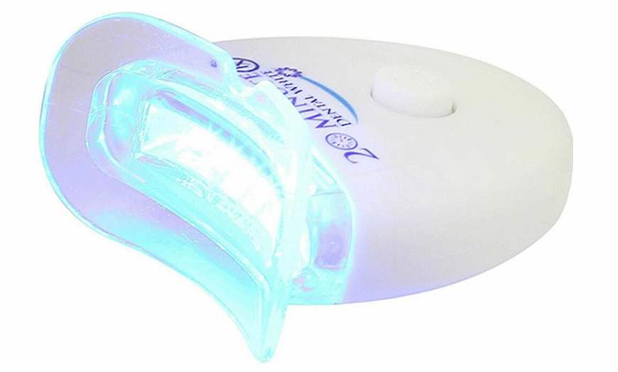 Image 2: Kit de blanqueamiento dental con luz LED aceleradora