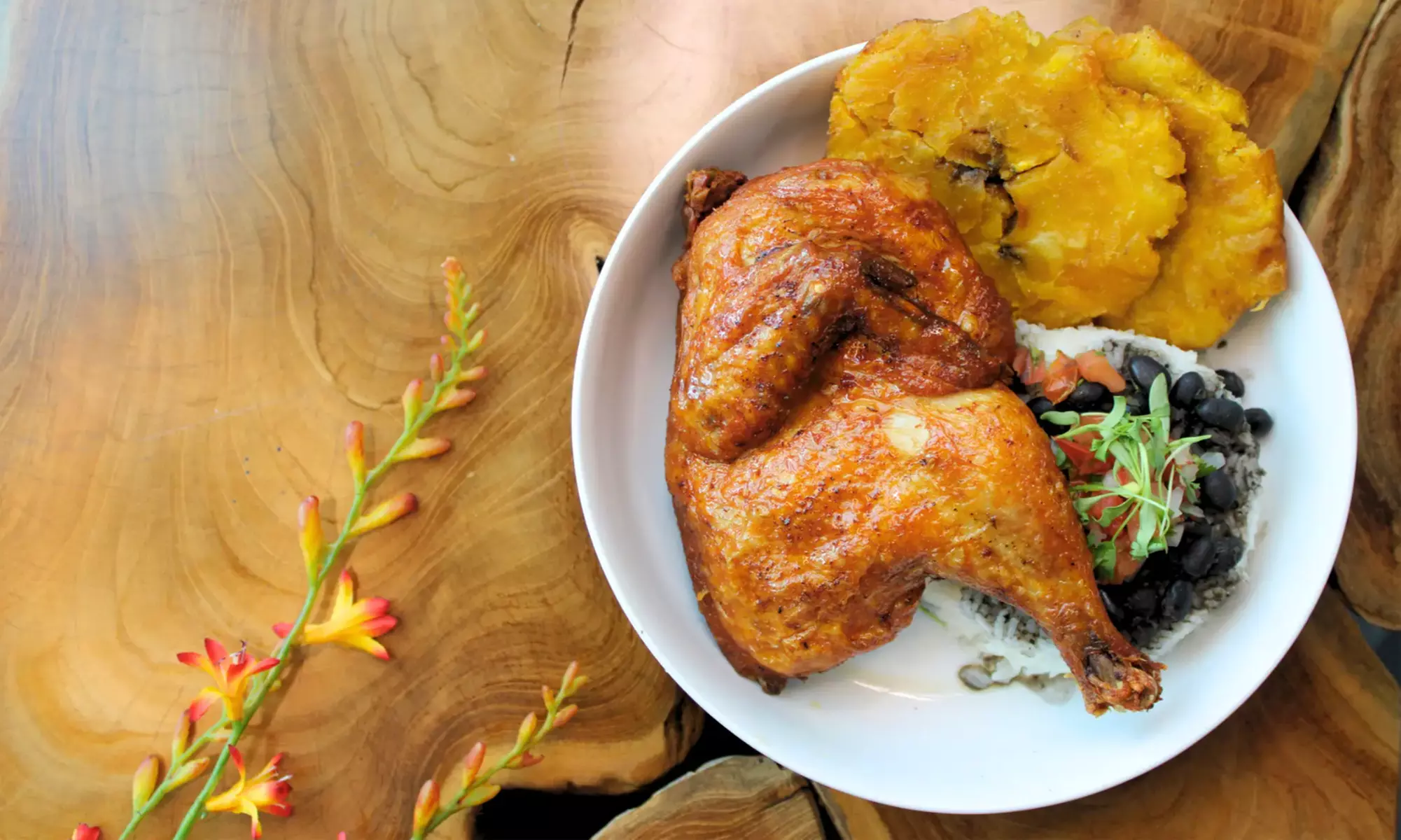 Chef-Driven Dining Experience: 3-Courses & Cocktails for 2 or 4