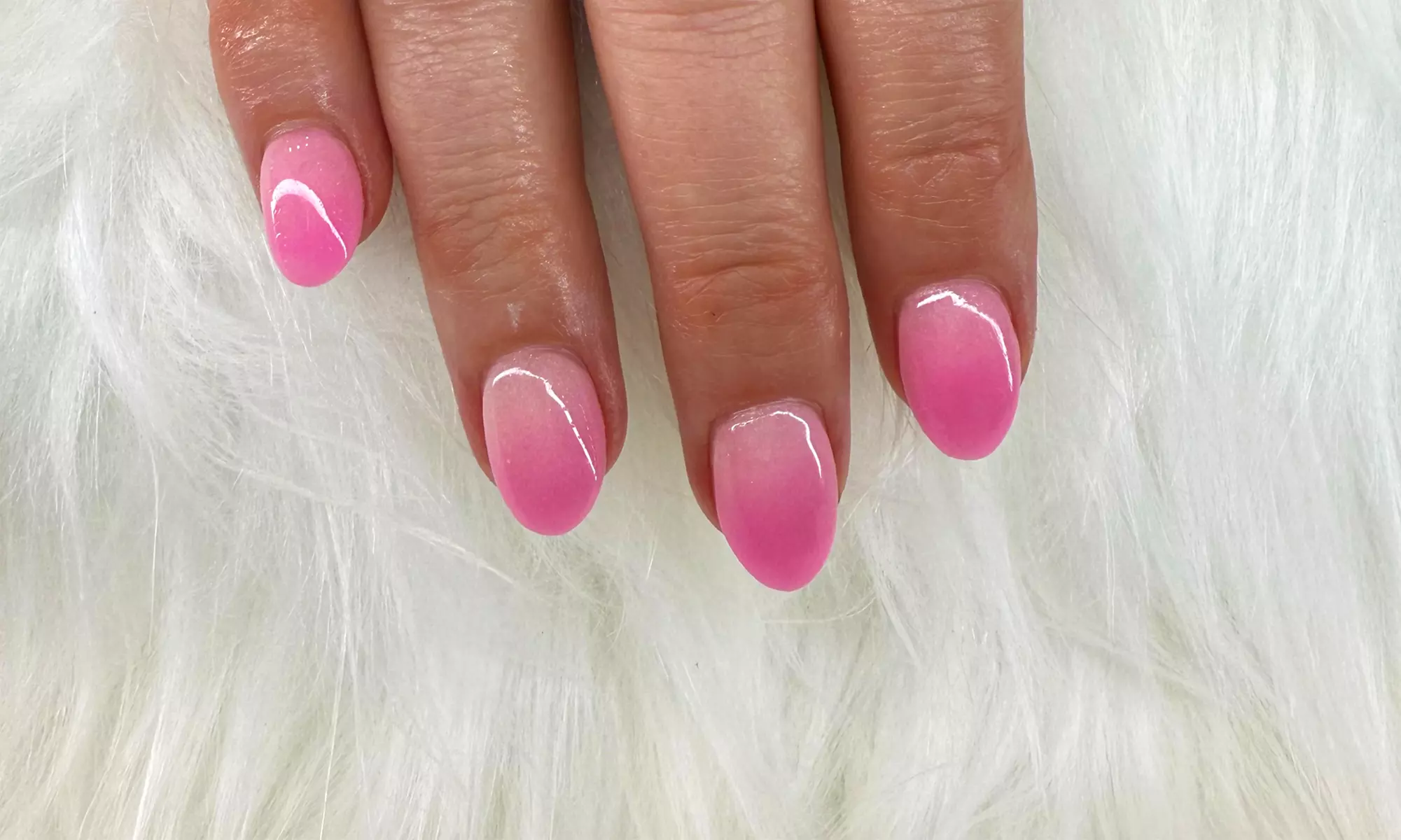 Pamper Yourself With Collagen, Builder Gel, Or Acrylic Spa Treatments