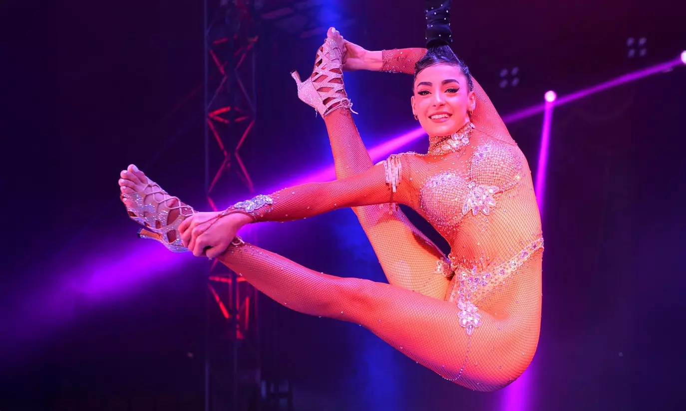 Circus Vegas: Extreme Stunts & Glitz at Lakeside or Sandown Park