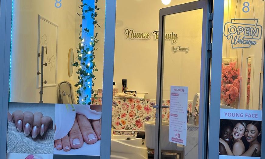 Image 16: Beauté des mains, vernis, pose de faux ongles ou spa au choix 