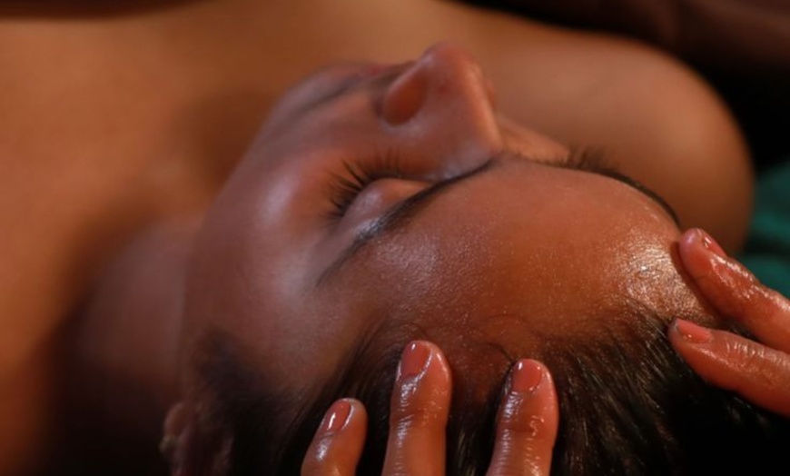 Image 4: Unwind with One 60 or 90 Minute Head Spa