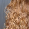 Image 2: Stralend haar met volume en glans na een professionele blowdry