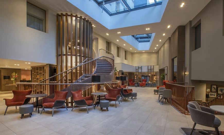 Image 8: 4* City Center Bliss in Bristol: Deluxe or Executive Room for 2