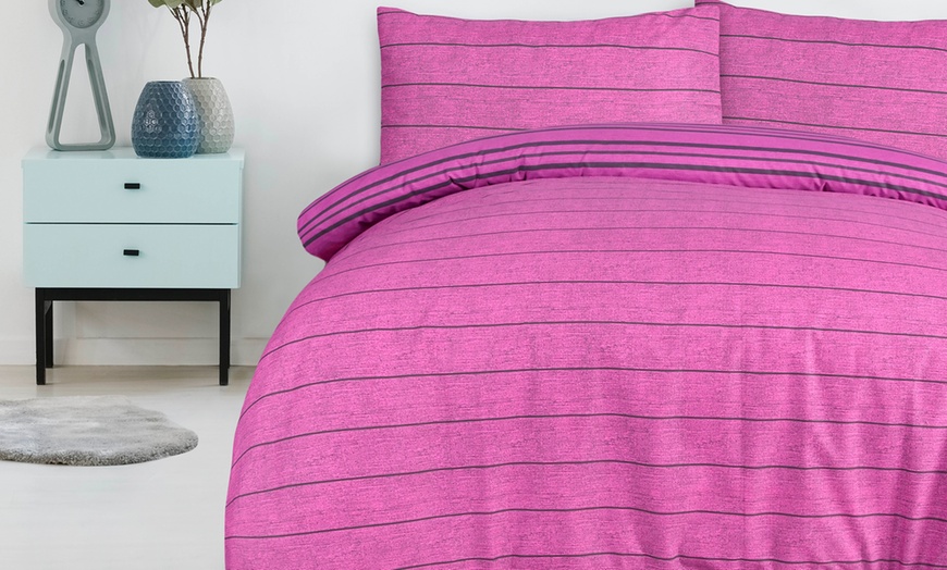 Image 11: Smart Living Reversible Textured Stripe Duvet Set 