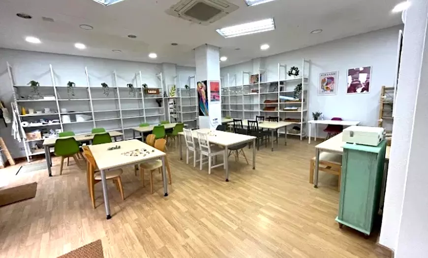 Image 12: Taller creativo de cerámica a elegir con bebida para 1, 2 o 4 personas