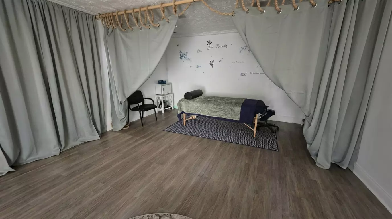 Relax with 60-, or 90-Min Swedish or Deep Tissue Massage with Add-Ons